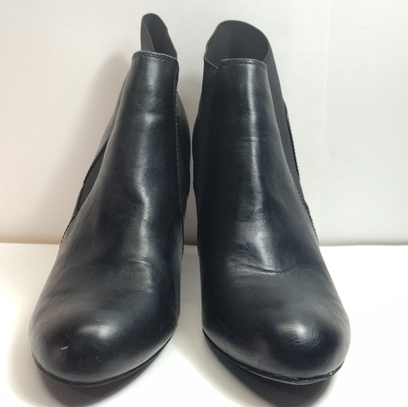 Madden Girl LADIE Chelsea Heel Dress Boot l Black Leather l Size 10 M - Picture 4 of 11